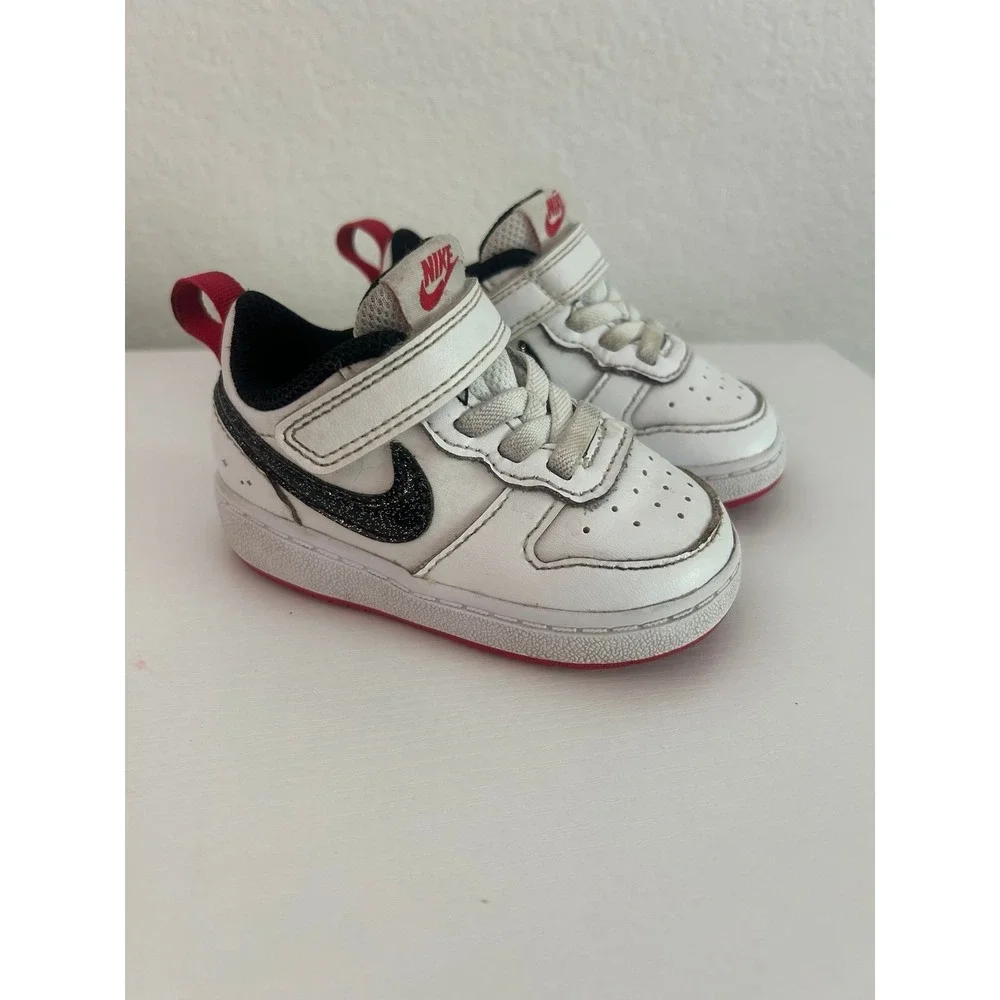 Toddler Nike White Black Red Sneakers Shoes 4c